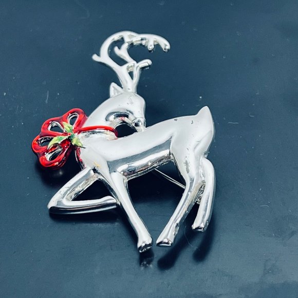 Danecraft Silver Tone And Enamel Reindeer Brooch - Picture 1 of 3